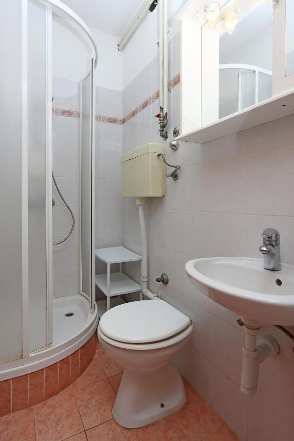 Apartments With A Parking Space Punat, Krk - 5410 ภายนอก รูปภาพ