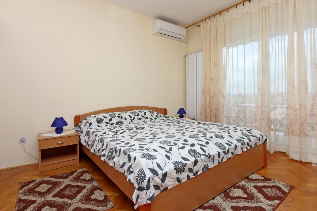 Apartments With A Parking Space Punat, Krk - 5410 ภายนอก รูปภาพ